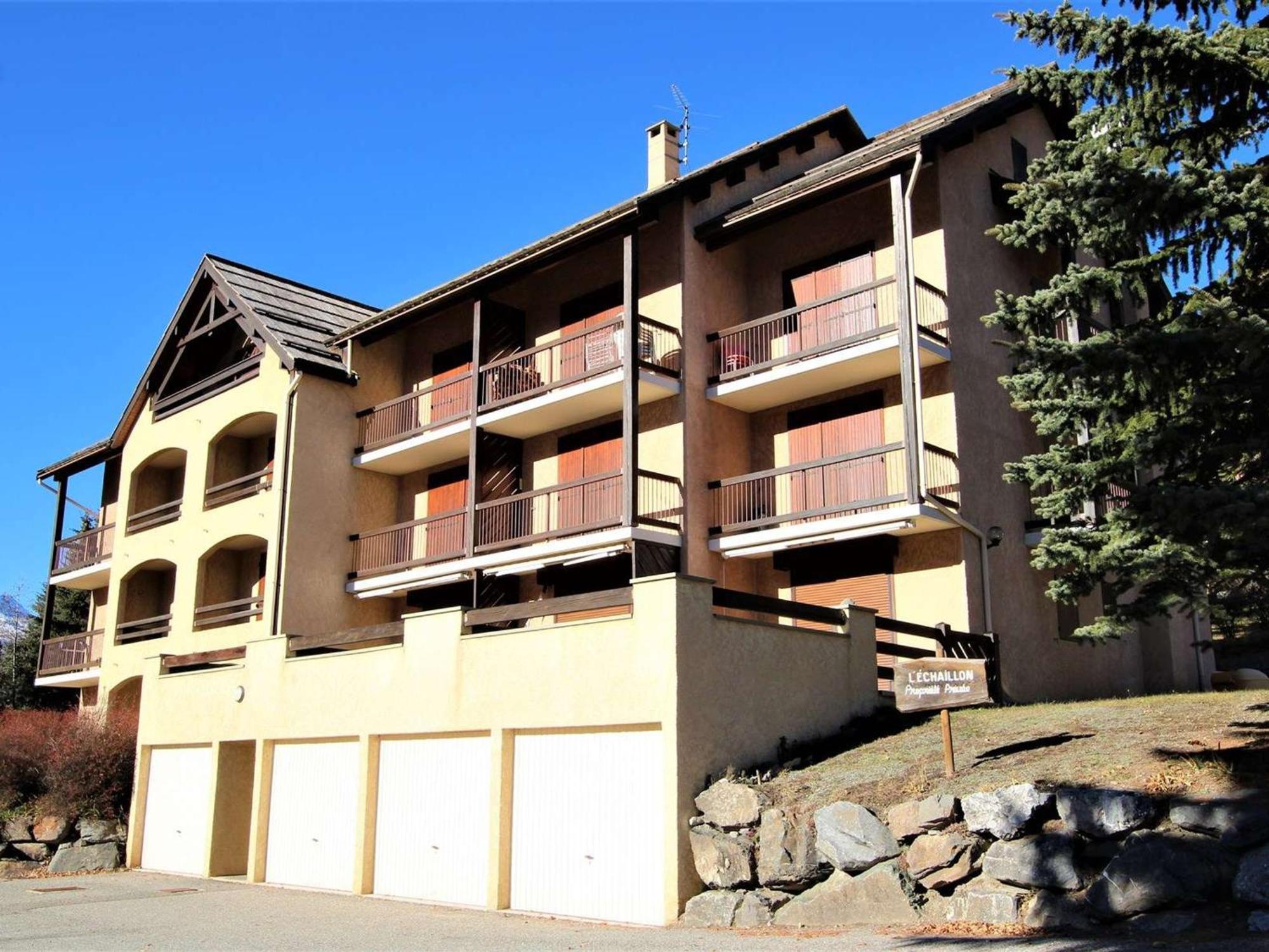 Appartement 3 Pieces, 7 Couchages, Proche Pistes Avec Parking - La Salle-Les-Alpes - Fr-1-330F-22 Serre Chevalier Luaran gambar